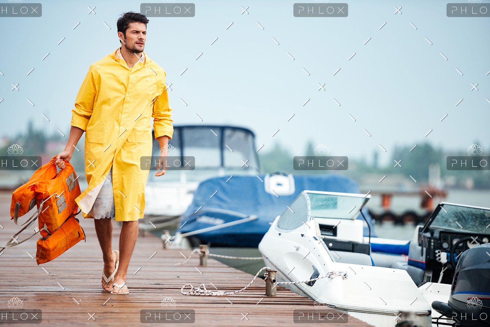 Read more about the article Story of a Sailor Who Rescued After 6 Months at Sea